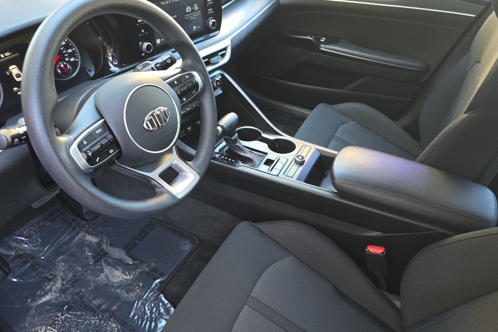 Used 2021 Black Kia LX image 7