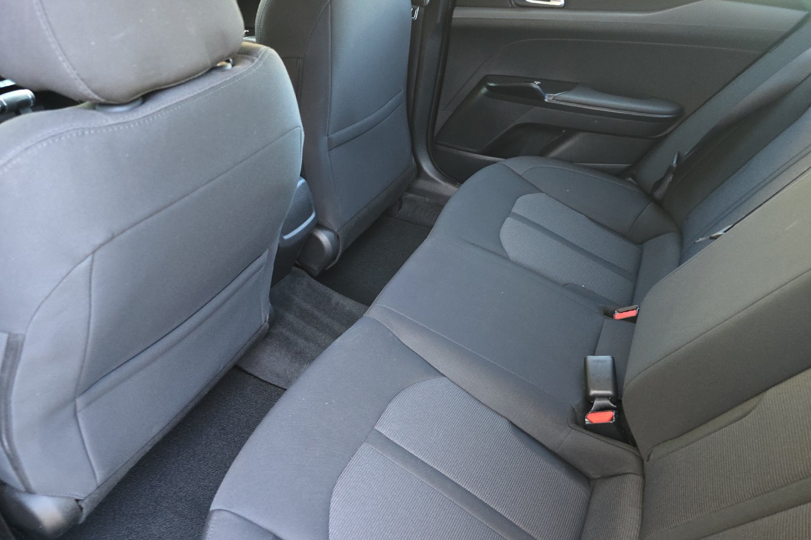 Used 2021 Black Kia LX image 9
