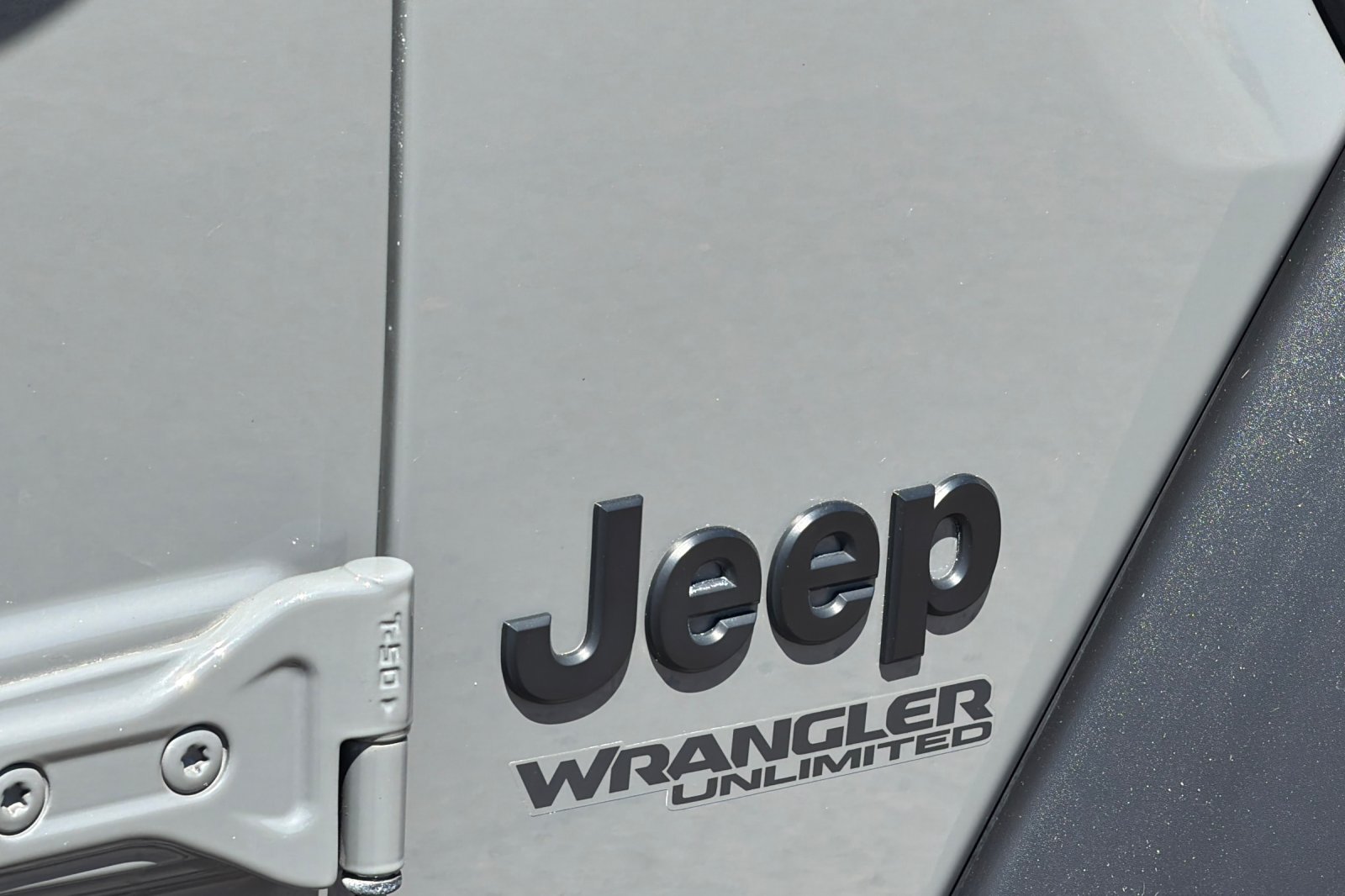 Used 2021 Gray Jeep Unlimited Sport Altitude image 7