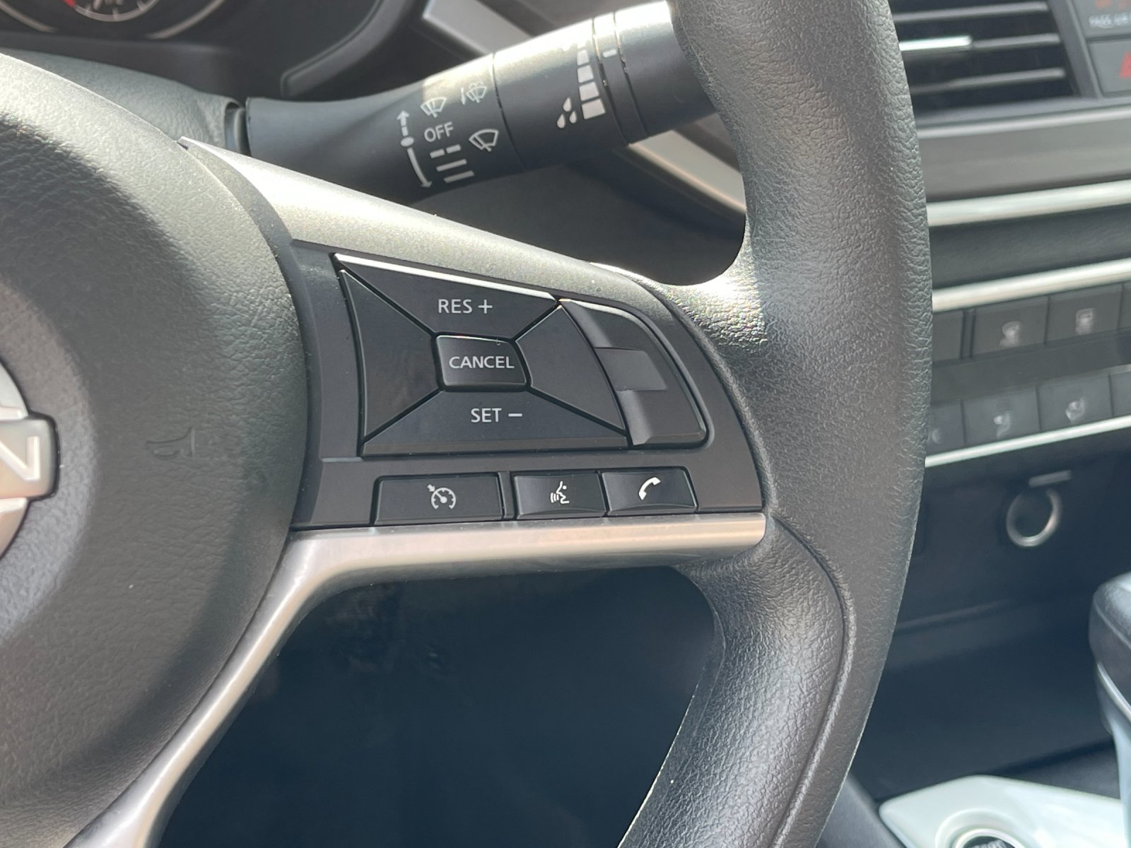 Used 2025 Gray Nissan 2.5 SV image 26