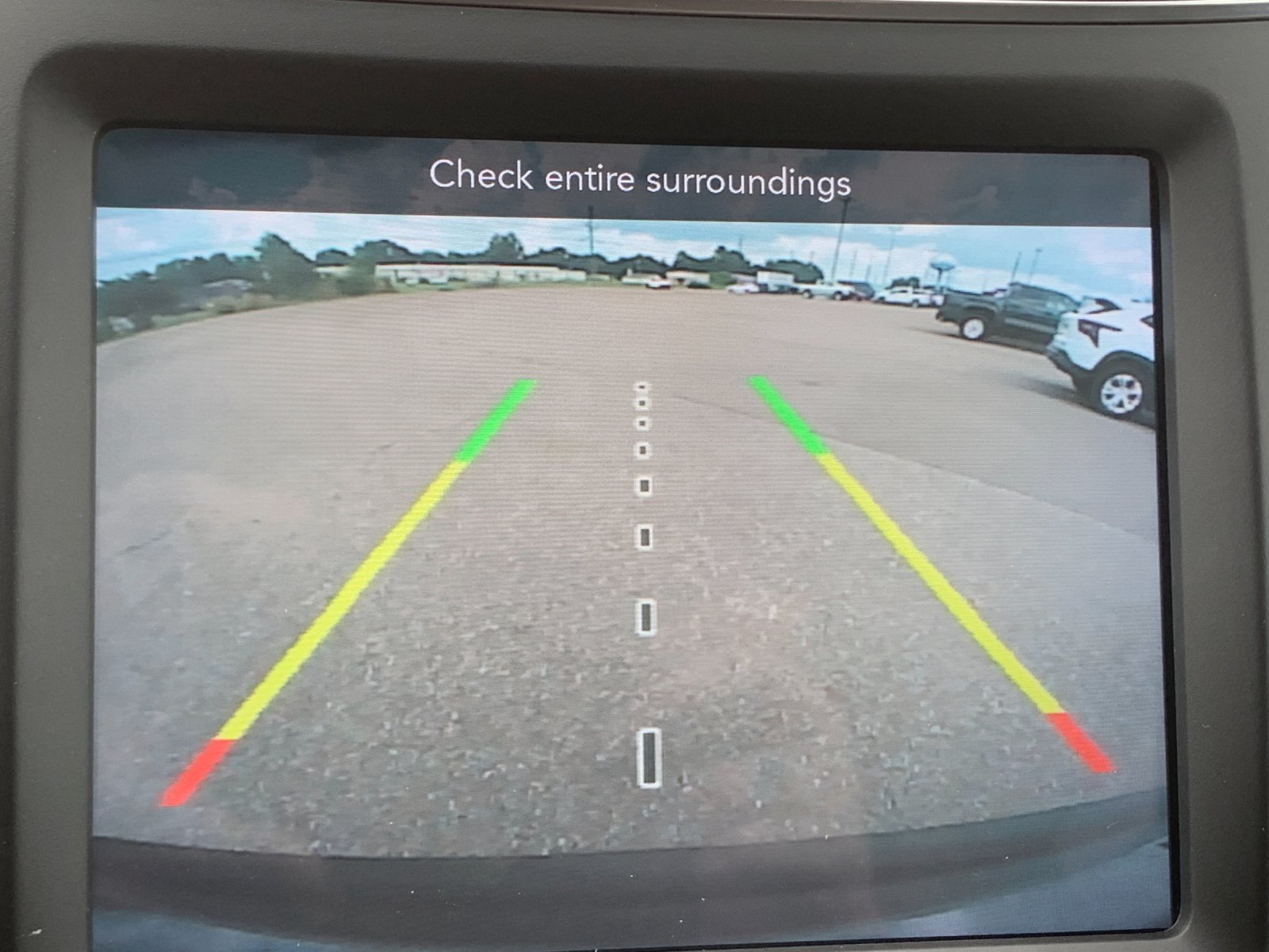 Used 2022 Gray Jeep Latitude Lux image 24