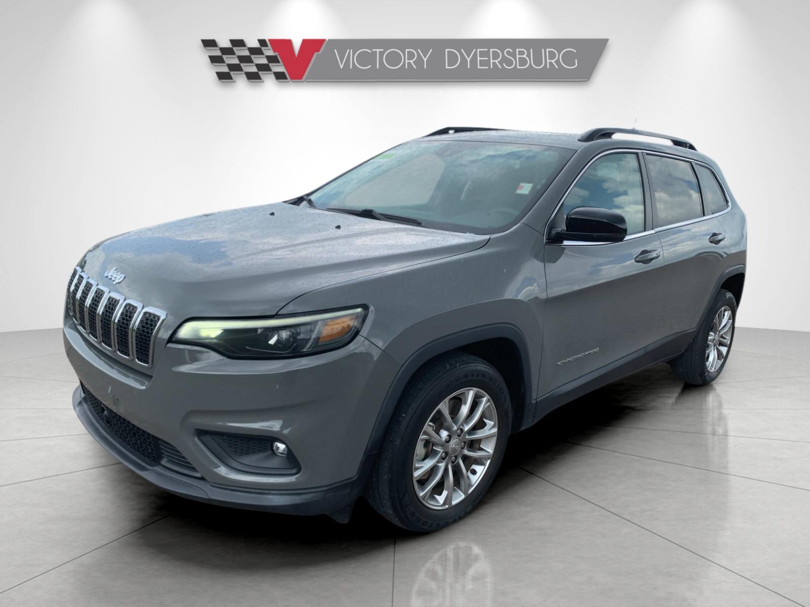 Used 2022 Gray Jeep Latitude Lux image 8