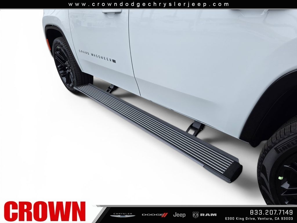 New 2026 Bright White Clearcoat Jeep Limited Reserve image 19