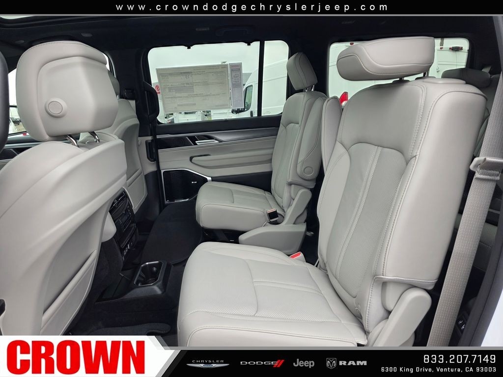 New 2026 Bright White Clearcoat Jeep Limited Reserve image 22