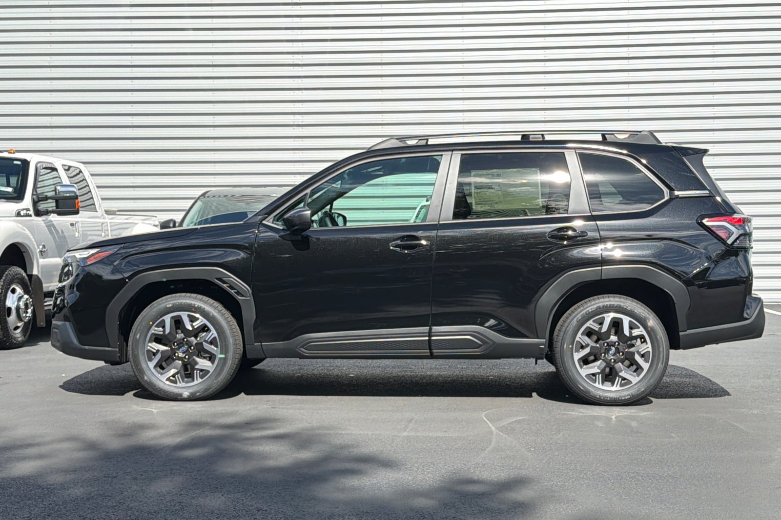 New 2026 CRYSTAL BLACK SILICA Subaru Premium image 7