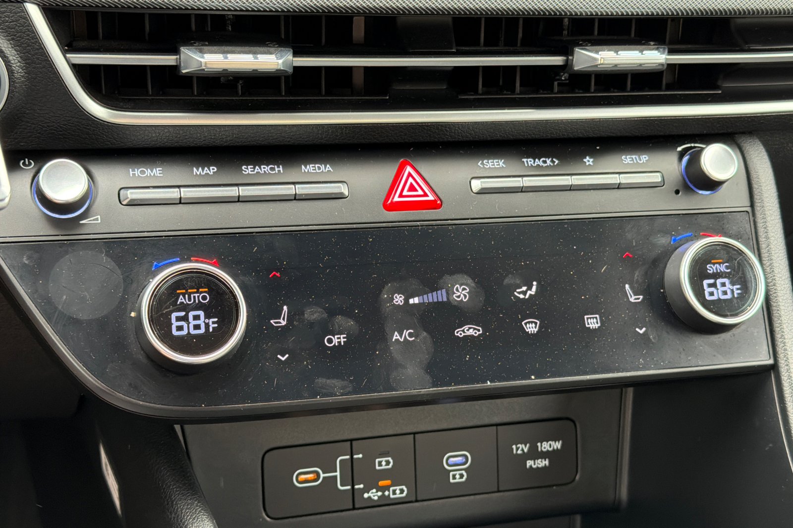 2024 Hyundai Sonata SEL - Photo 16