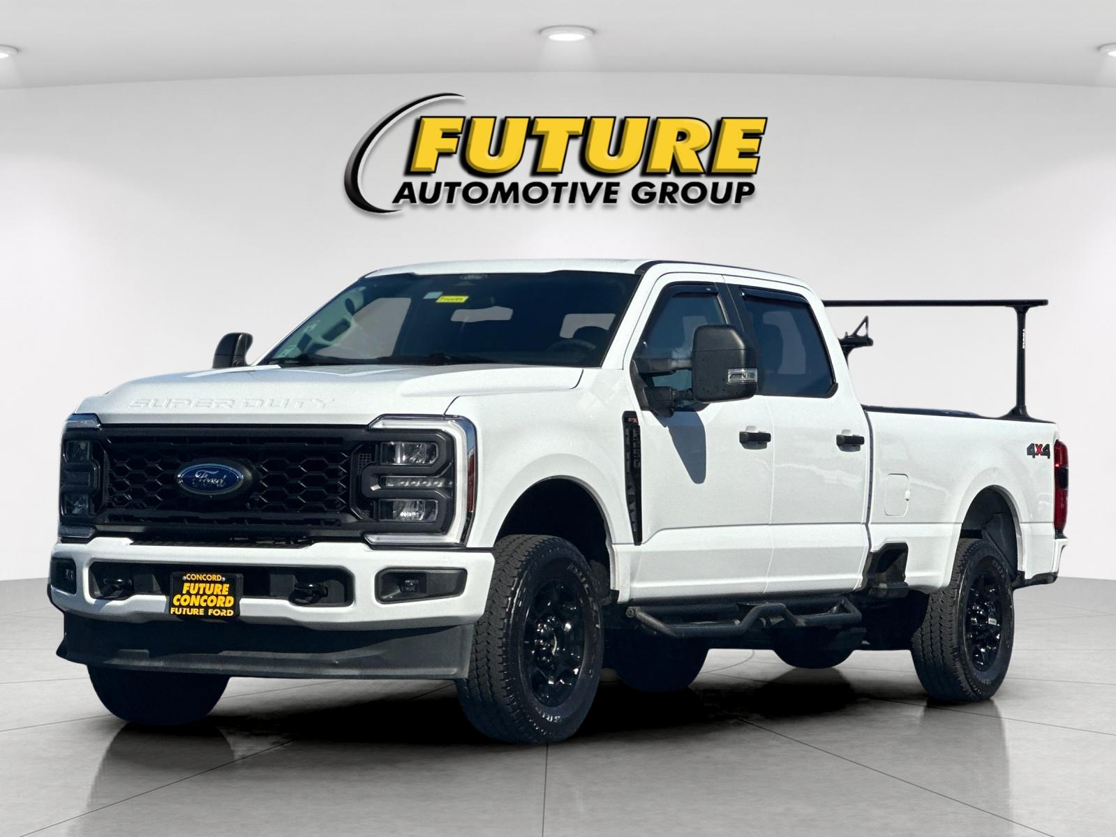 Used 2024 White Ford XL image 7