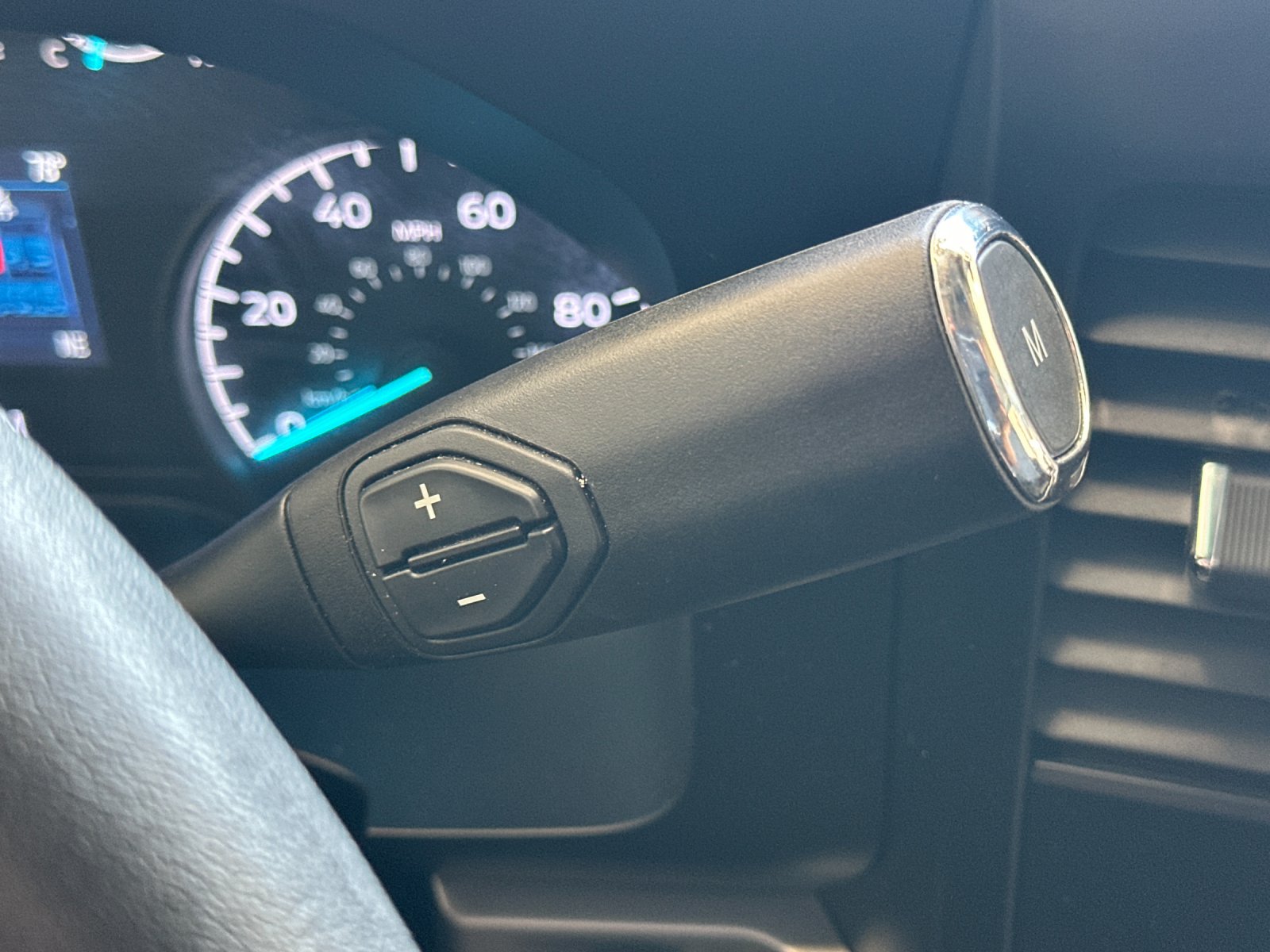 Used 2024 White Ford XL image 19