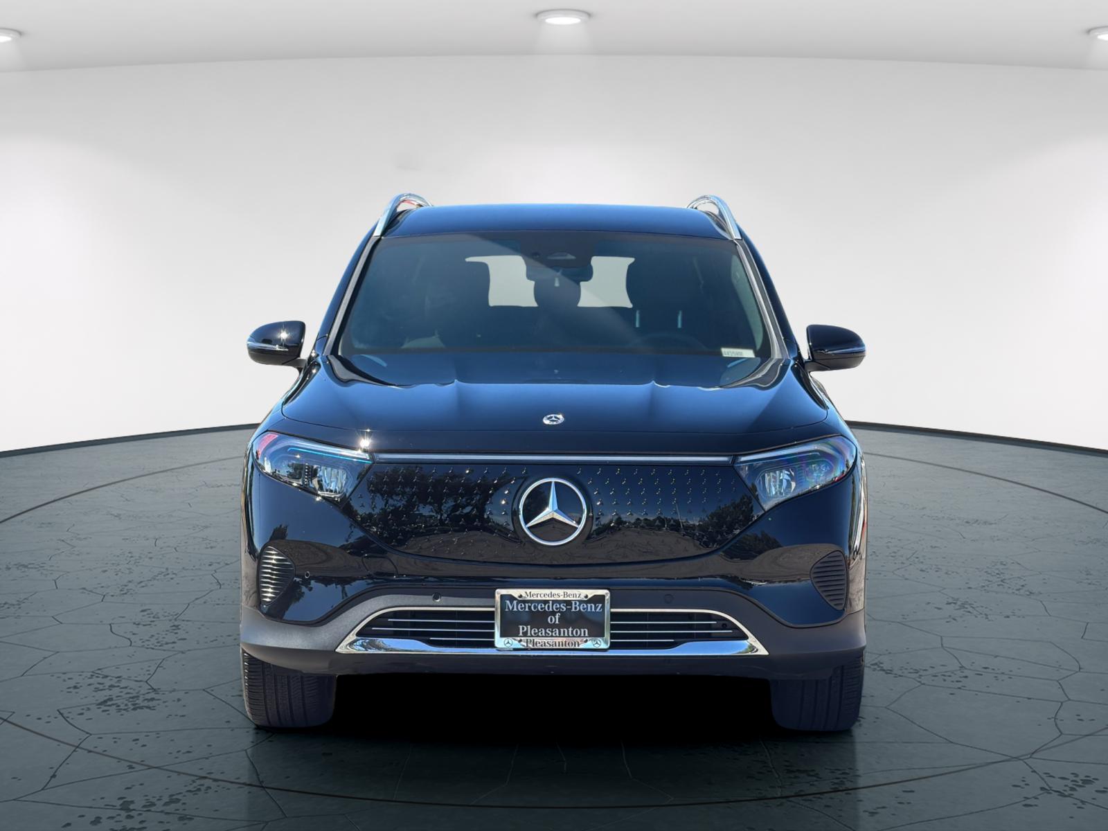 Certified Used 2024 Night Black Mercedes-Benz 300 4D Sport Utility 4MATIC® image 10