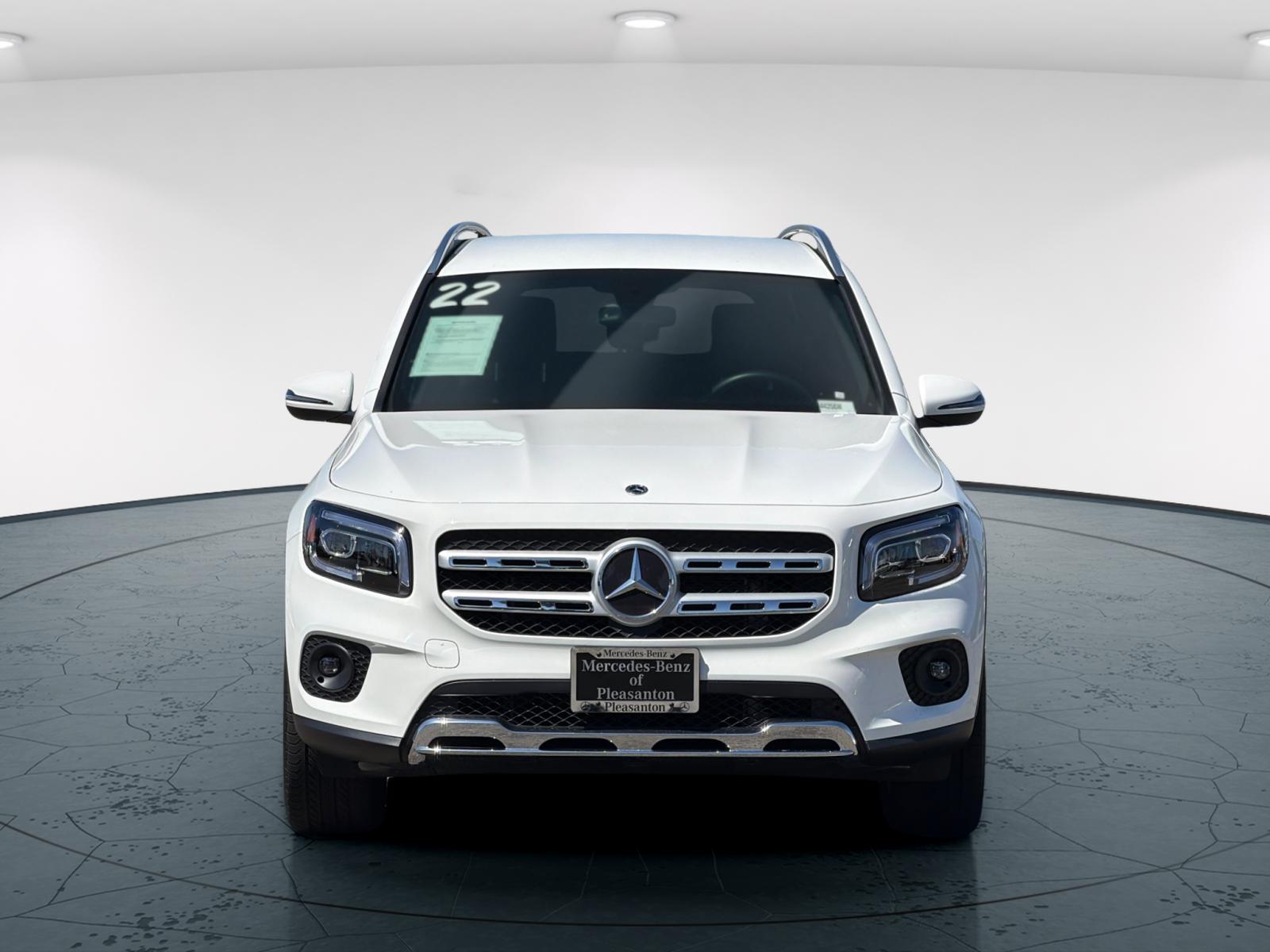 Used 2022 Polar White Mercedes-Benz GLB 250 4D Sport Utility 4MATIC® image 10