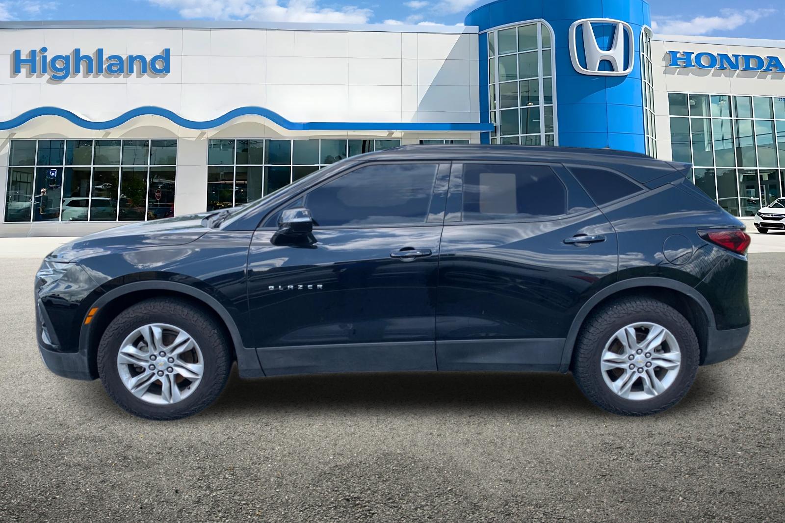 Used 2020 Black Chevrolet LT image 2
