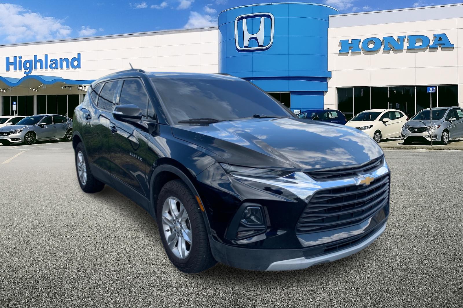 Used 2020 Black Chevrolet LT image 5
