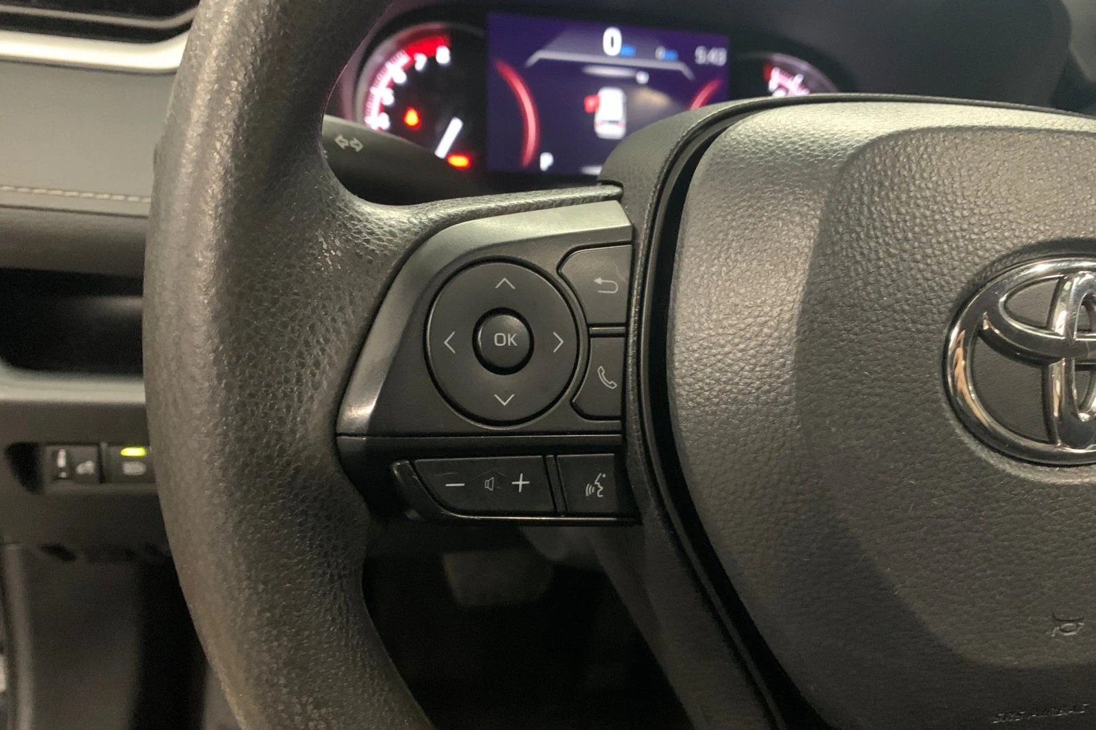Used 2024 Black Toyota XLE image 28