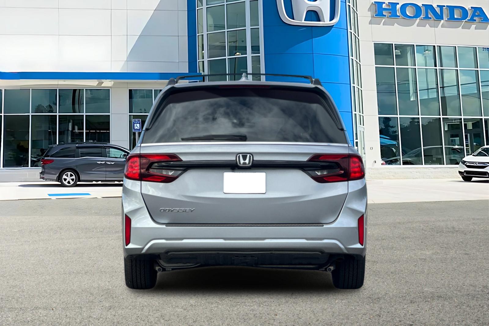 New 2026 Solar Silver Metallic Honda EX-L image 4