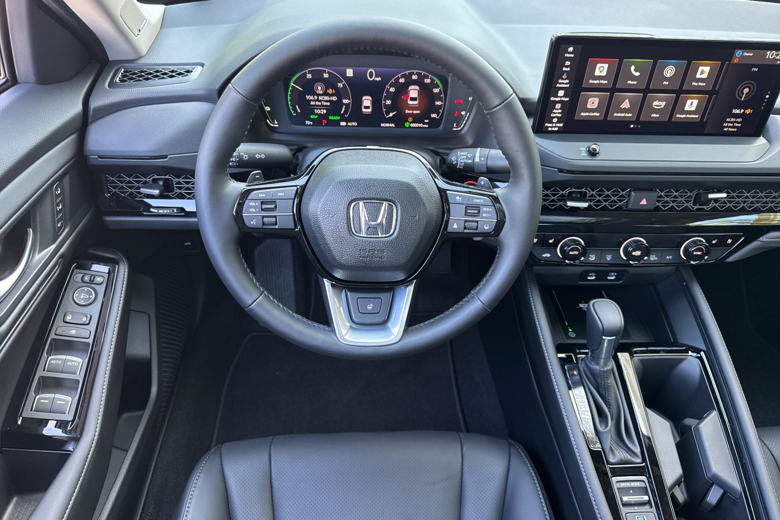 New 2026 Silver Honda Touring image 15