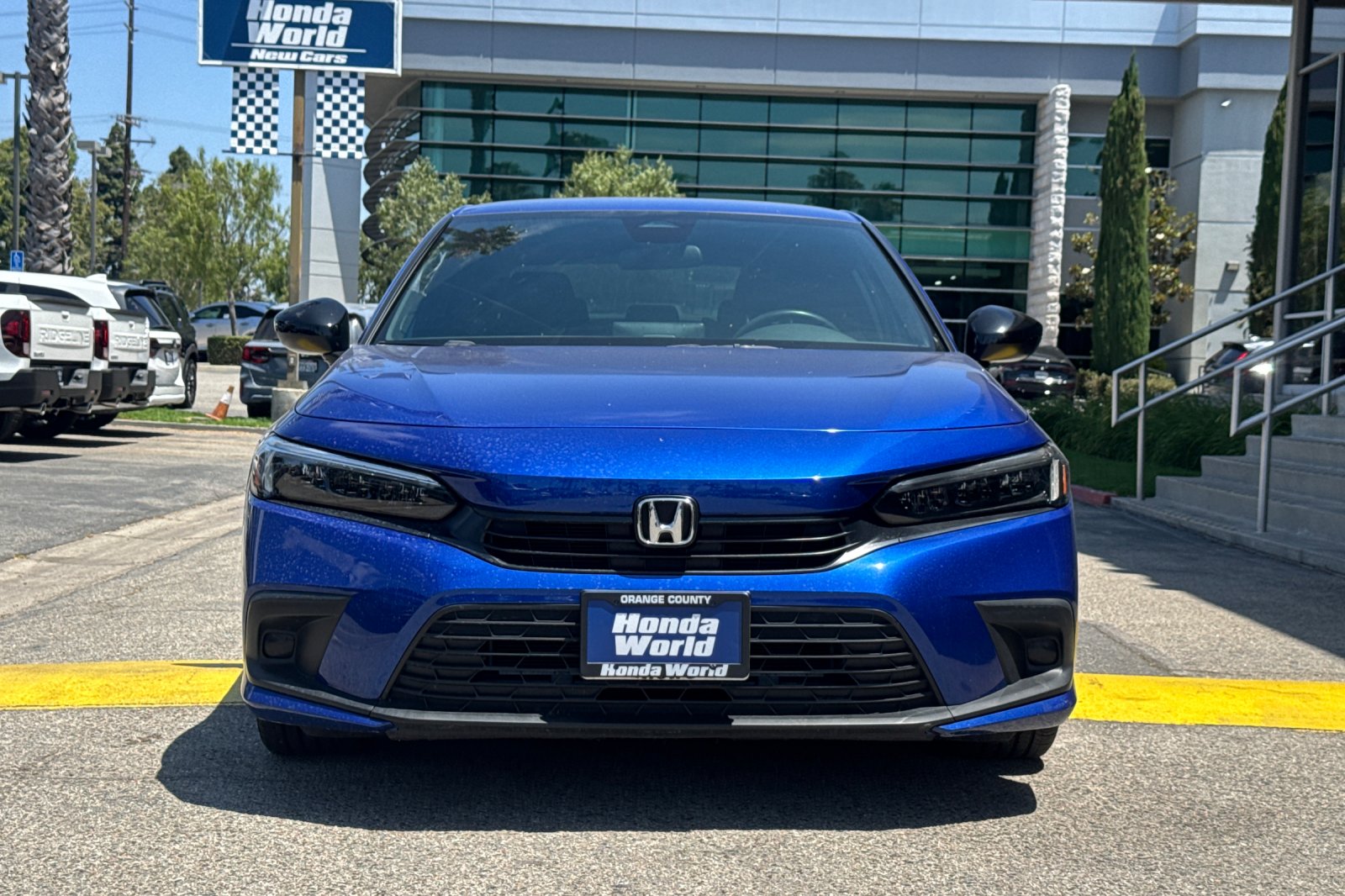 Used 2024  Honda Sport image 3
