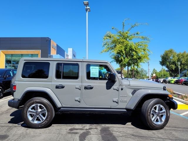 Used 2023 Gray Jeep Sahara image 10