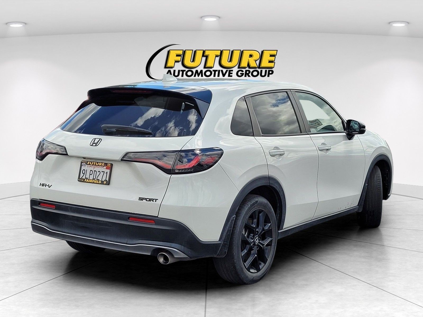 Used 2024 White Honda Sport image 8