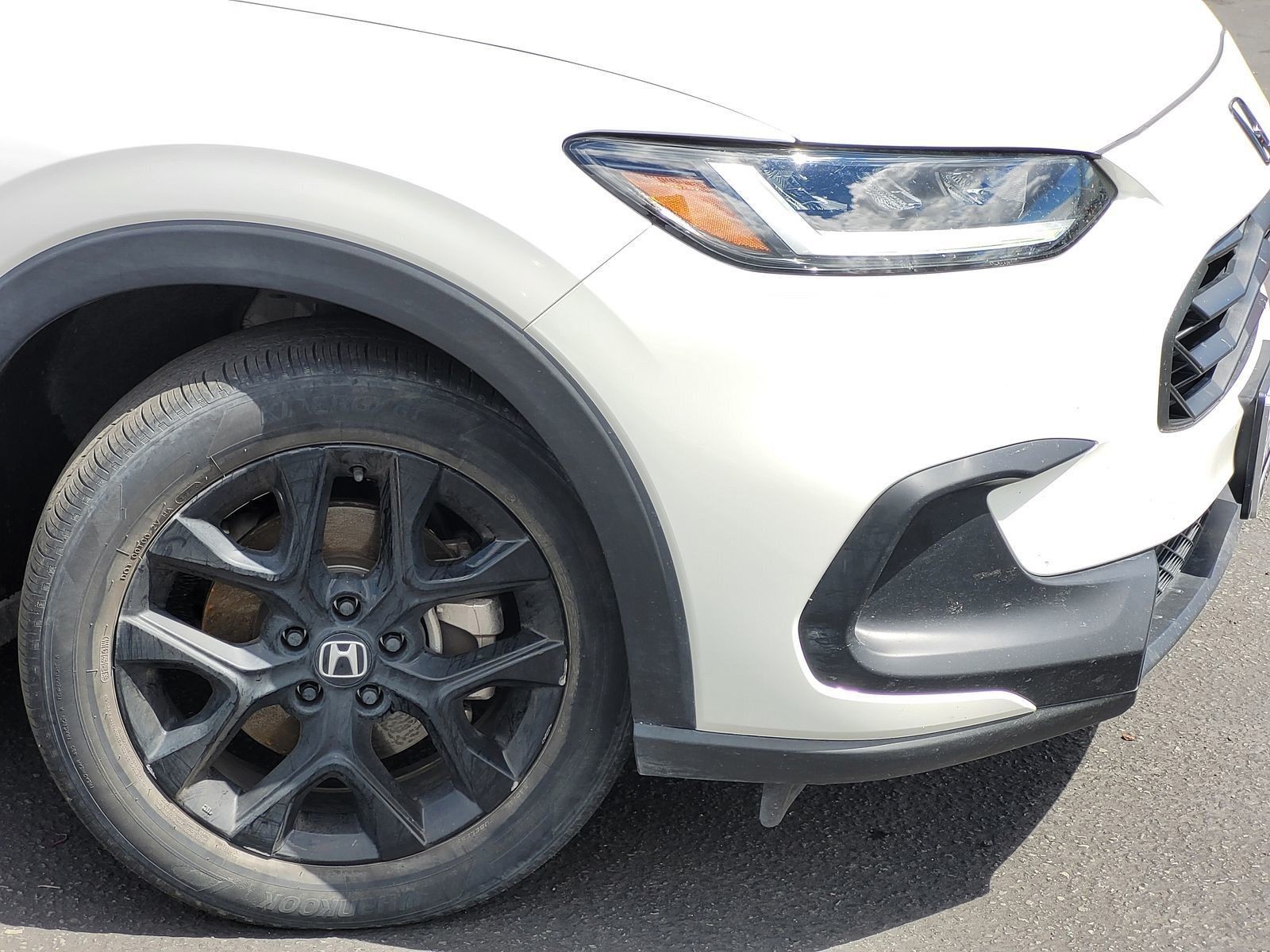 Used 2024 White Honda Sport image 11