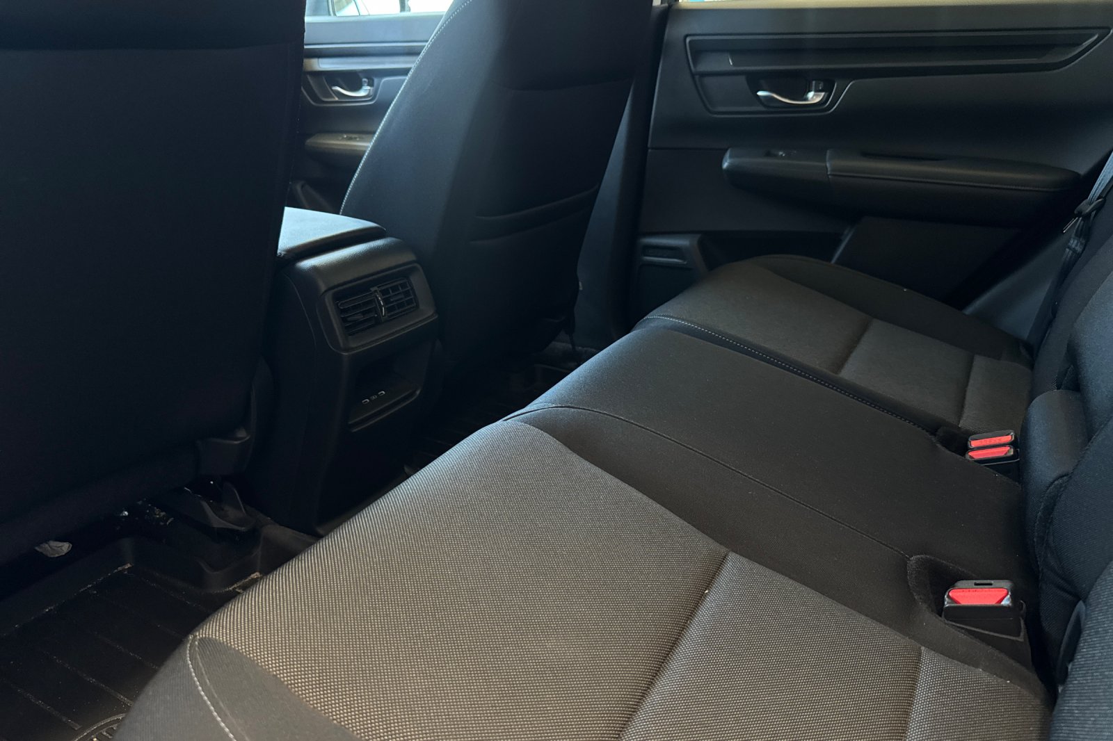 Used 2025  Honda EX image 8