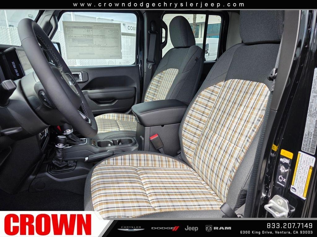 New 2026 Black Clearcoat Jeep 85th Anniversary Edition image 15