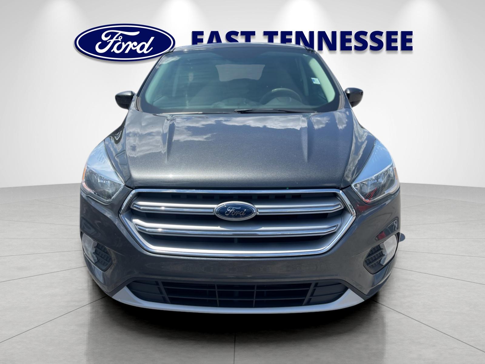 Used 2017 Gray Ford SE image 9