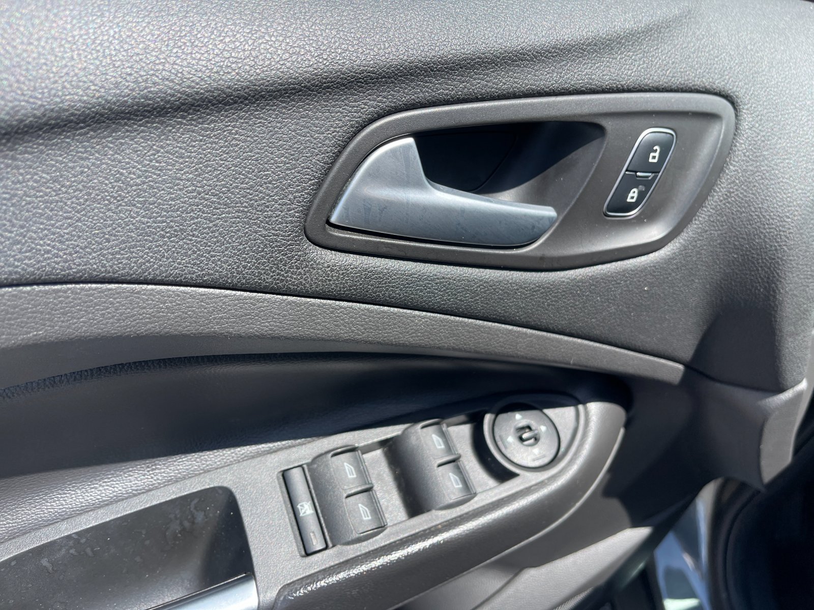 Used 2017 Gray Ford SE image 13