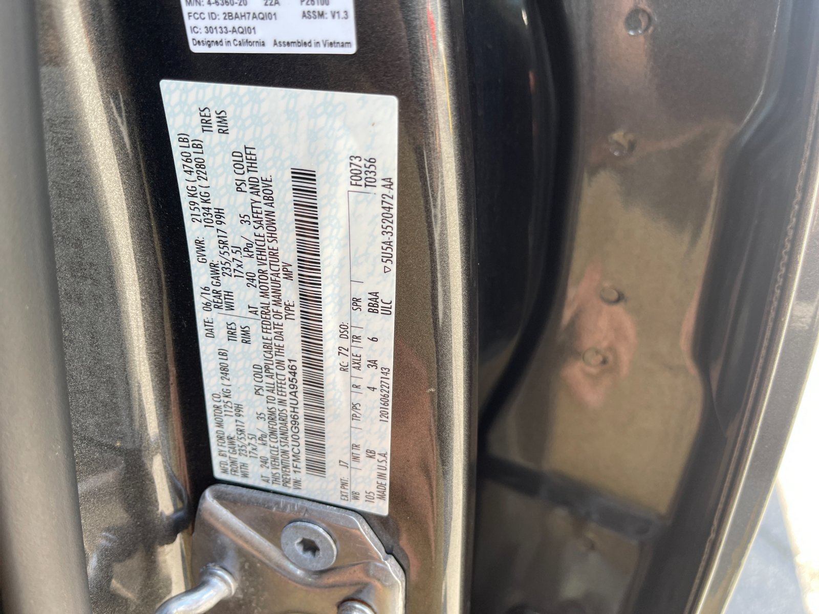 Used 2017 Gray Ford SE image 31