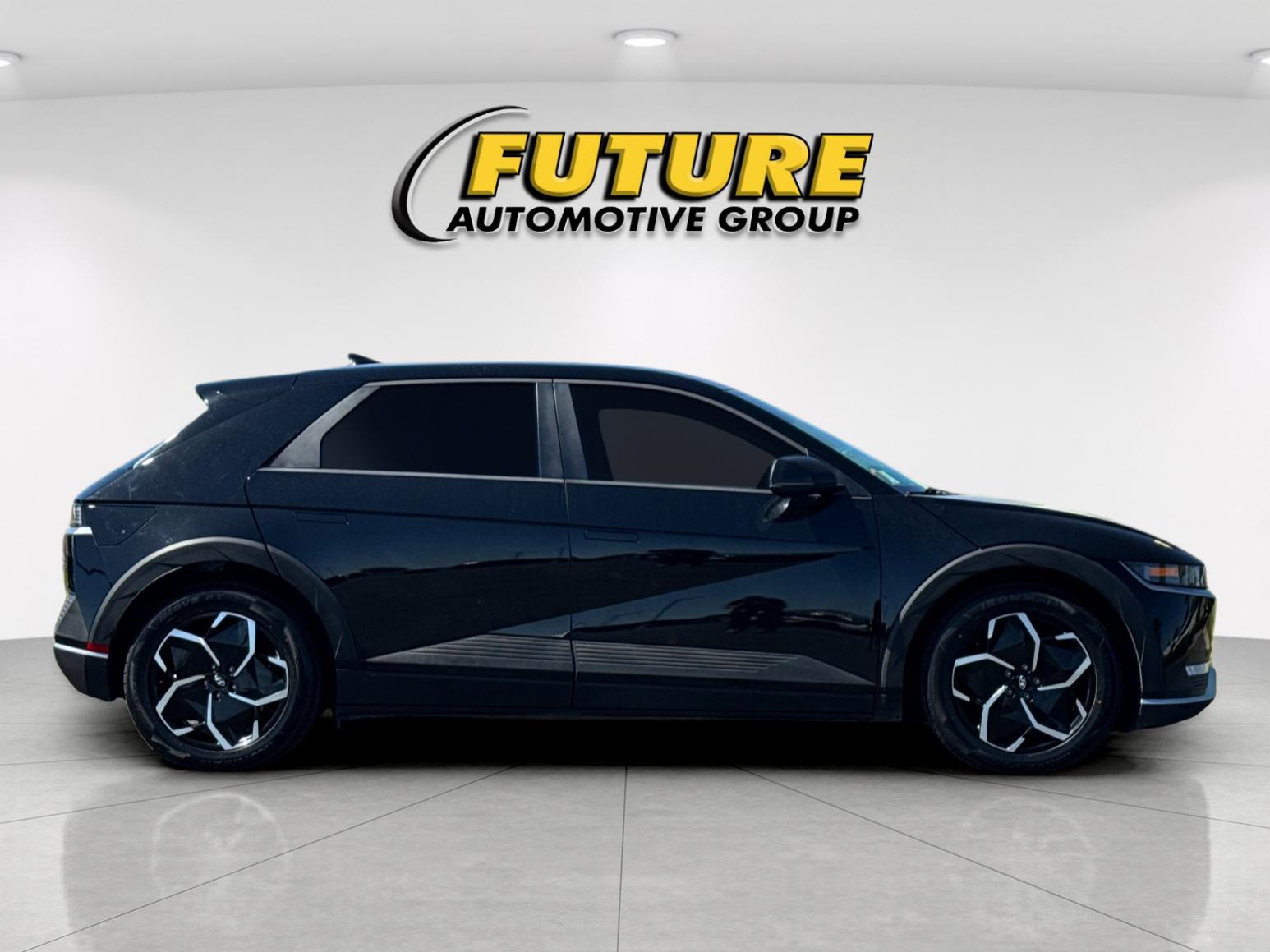 Used 2024 Hyundai IONIQ 5 SEL with VIN KM8KN4DE2RU277449 for sale in Concord, CA