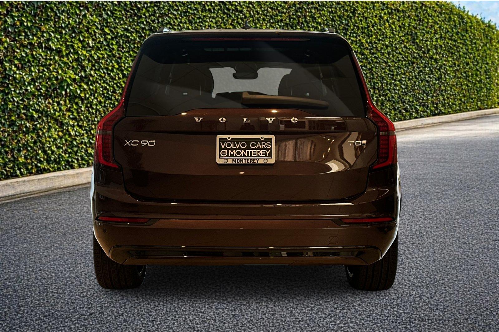 New 2026 Mulberry Red Volvo Ultra image 5