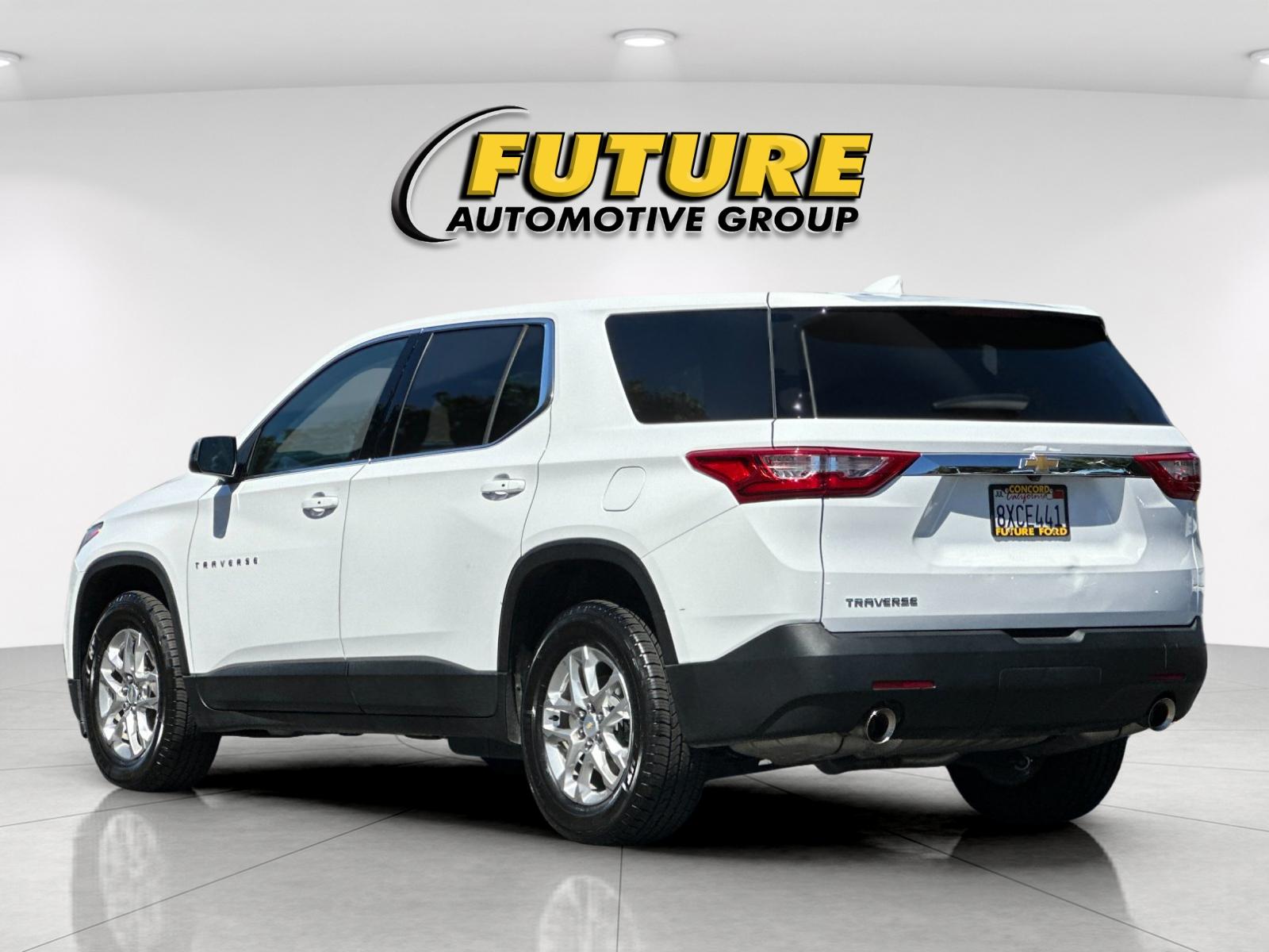 Used 2021 White Chevrolet LS image 5