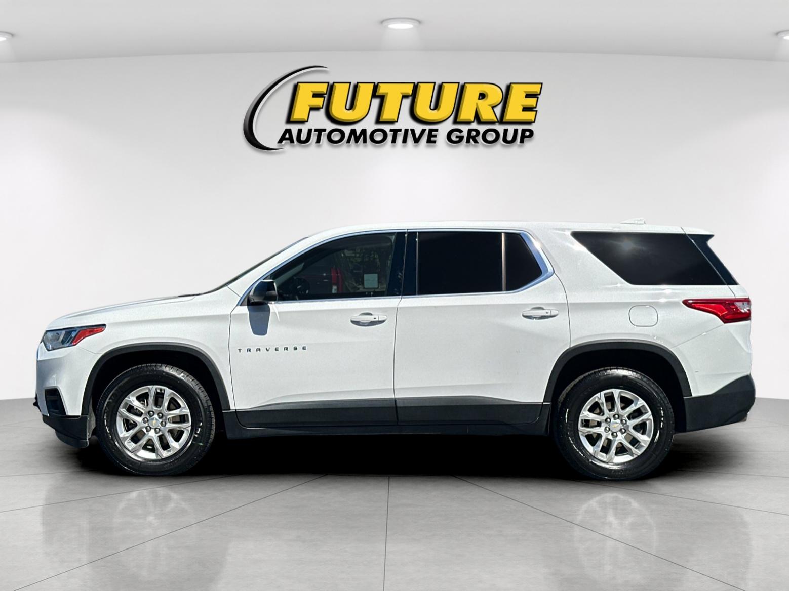 Used 2021 White Chevrolet LS image 6