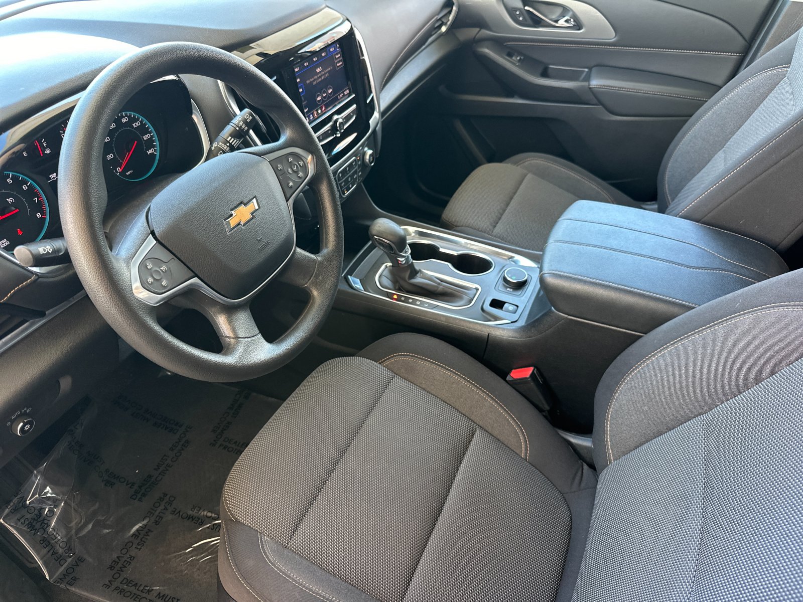 Used 2021 White Chevrolet LS image 9