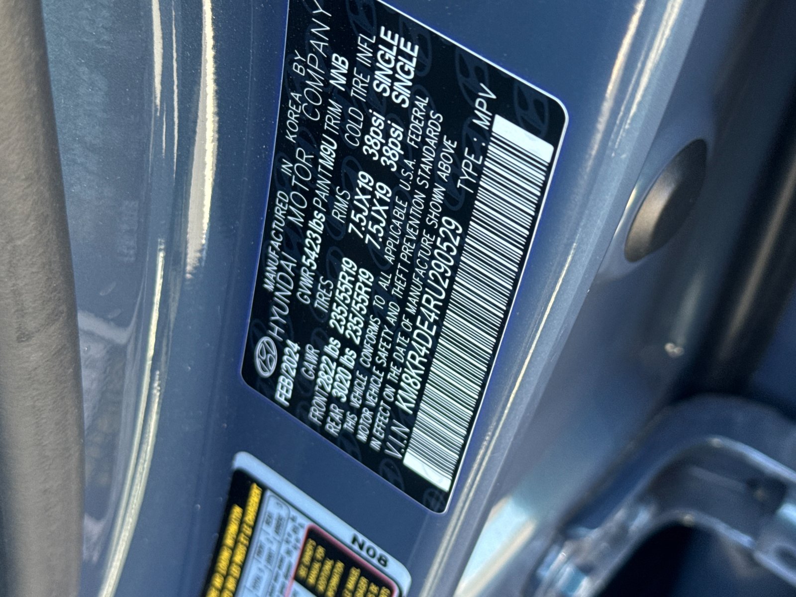 Certified Used 2024 Green Hyundai Limited image 27