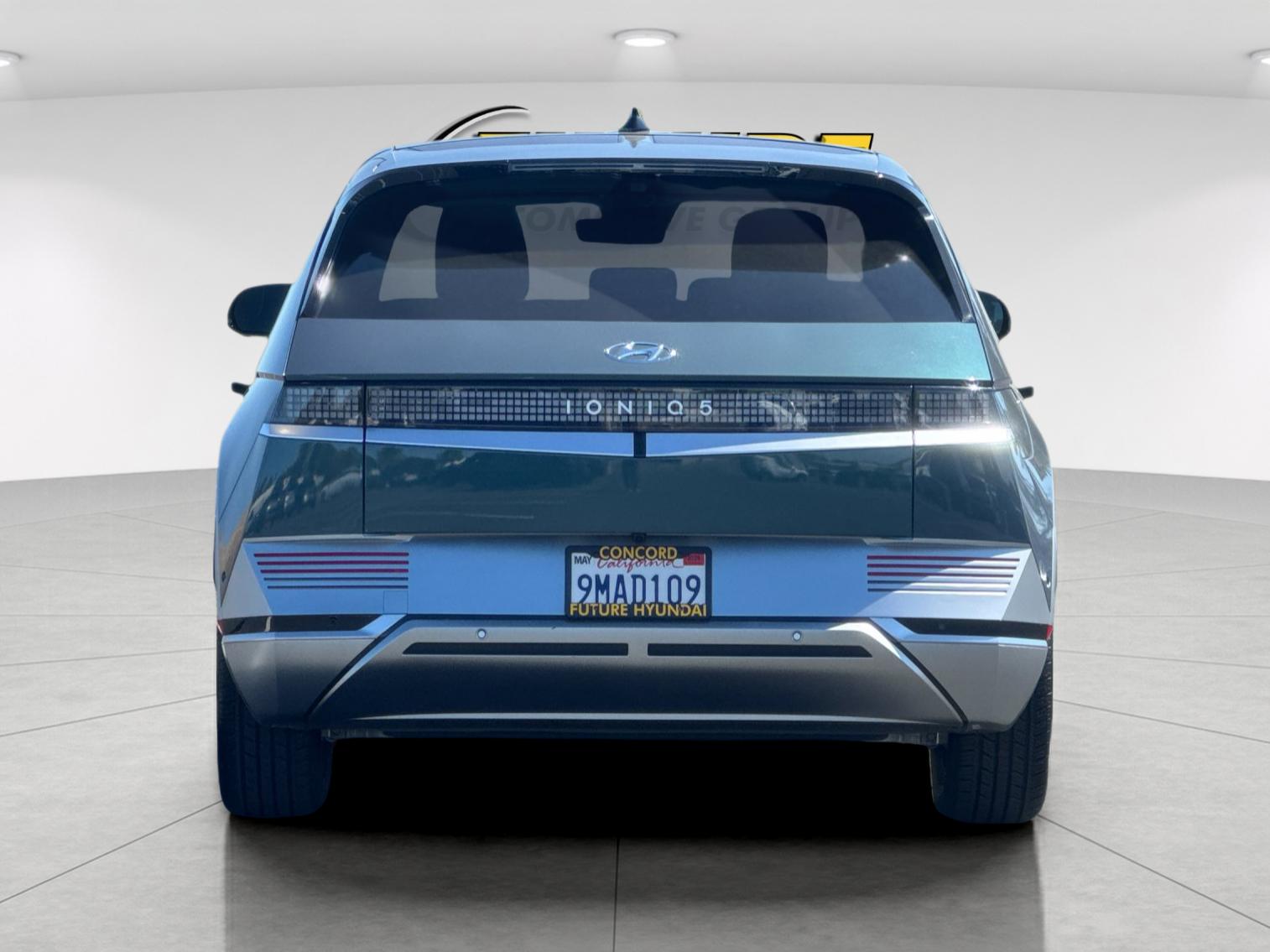 Certified Used 2024 Green Hyundai Limited image 4