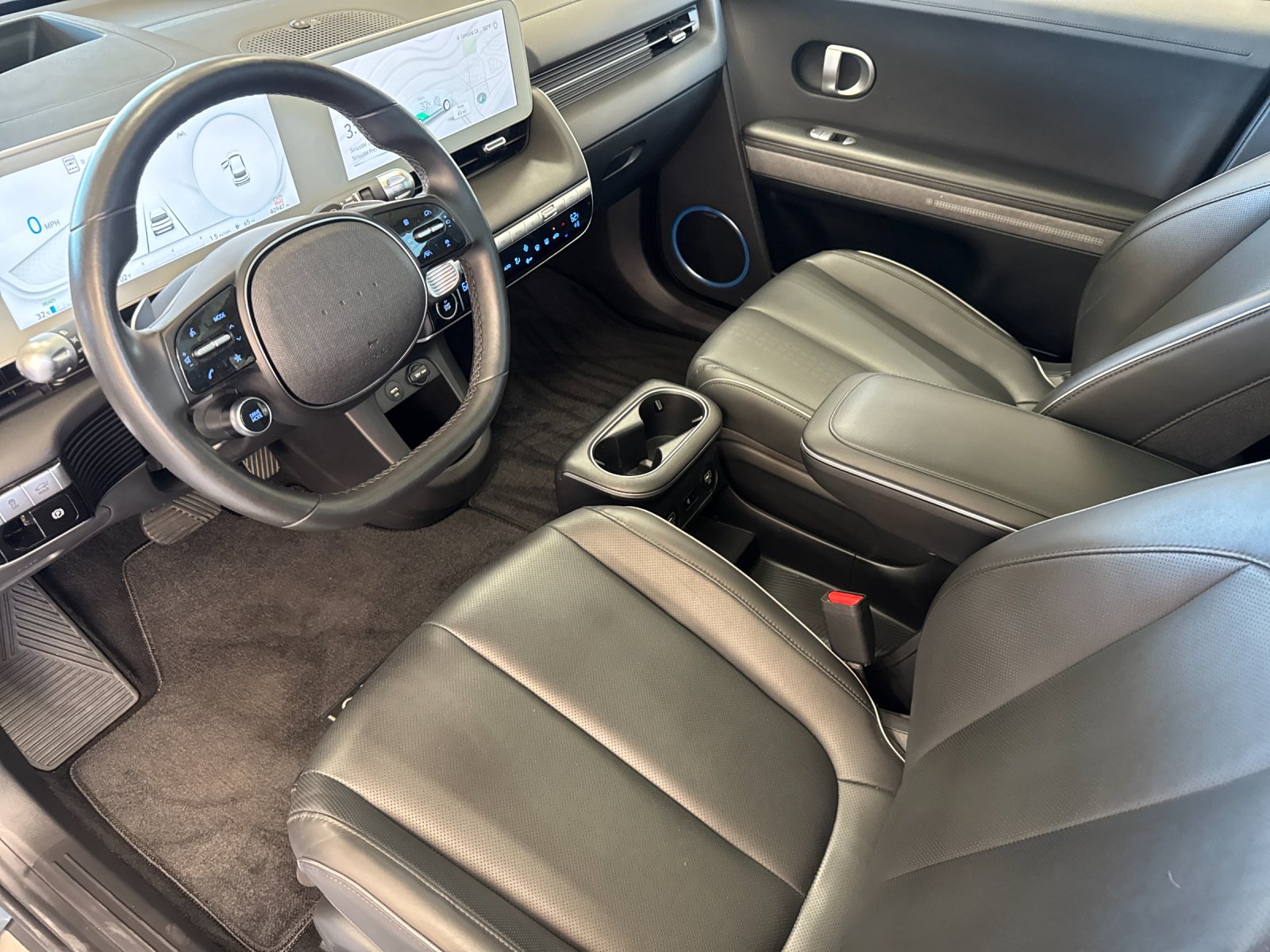 Certified Used 2024 Green Hyundai Limited image 9