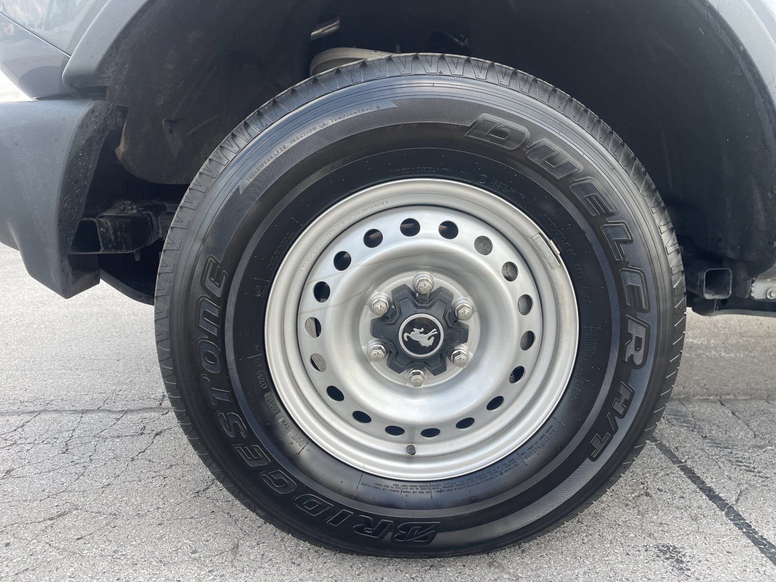 Used 2025 Gray Ford Base image 31