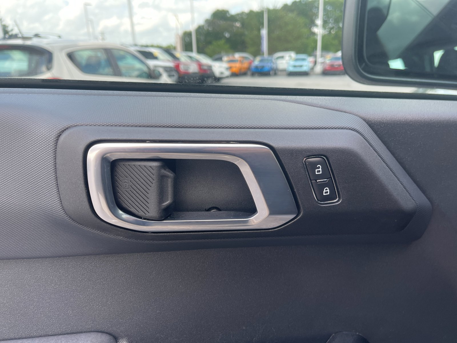 Used 2025 Gray Ford Base image 13