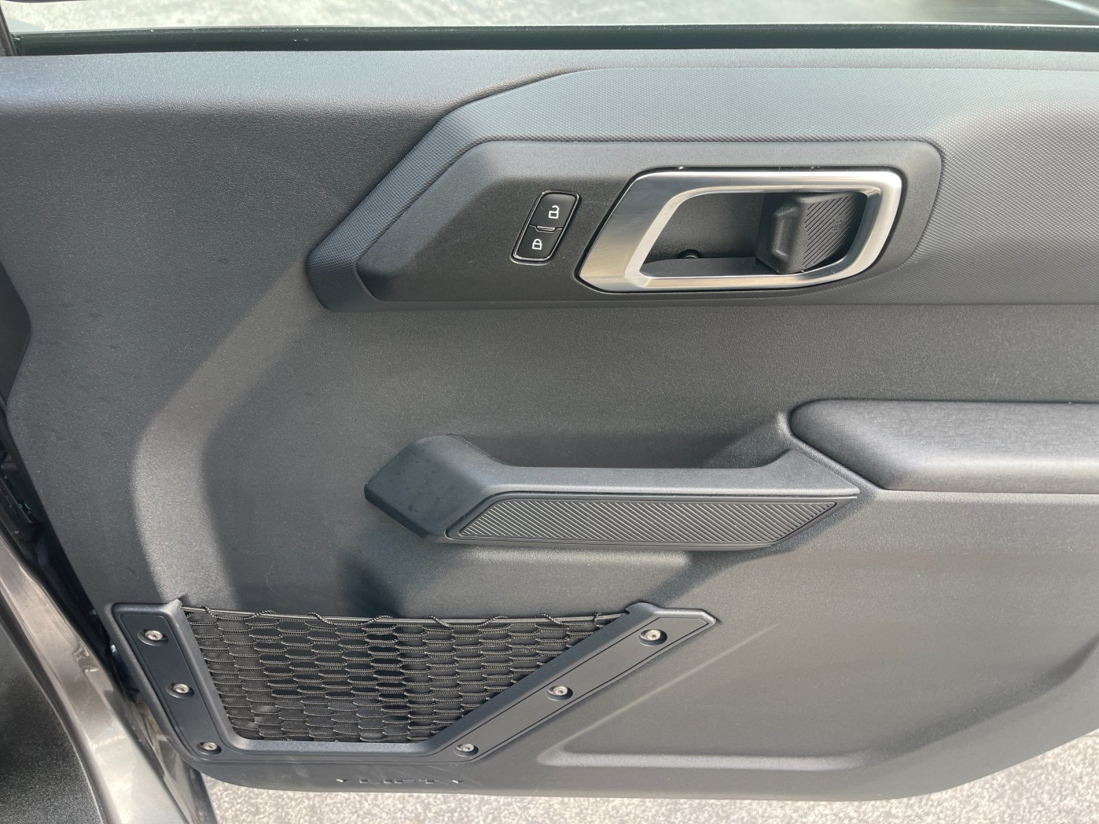 Used 2025 Gray Ford Base image 19