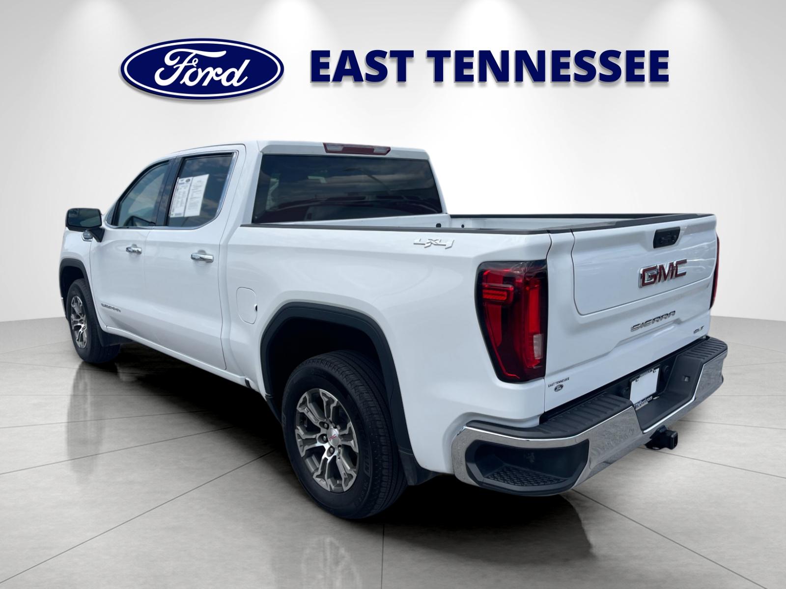 Used 2025 White GMC SLT image 5