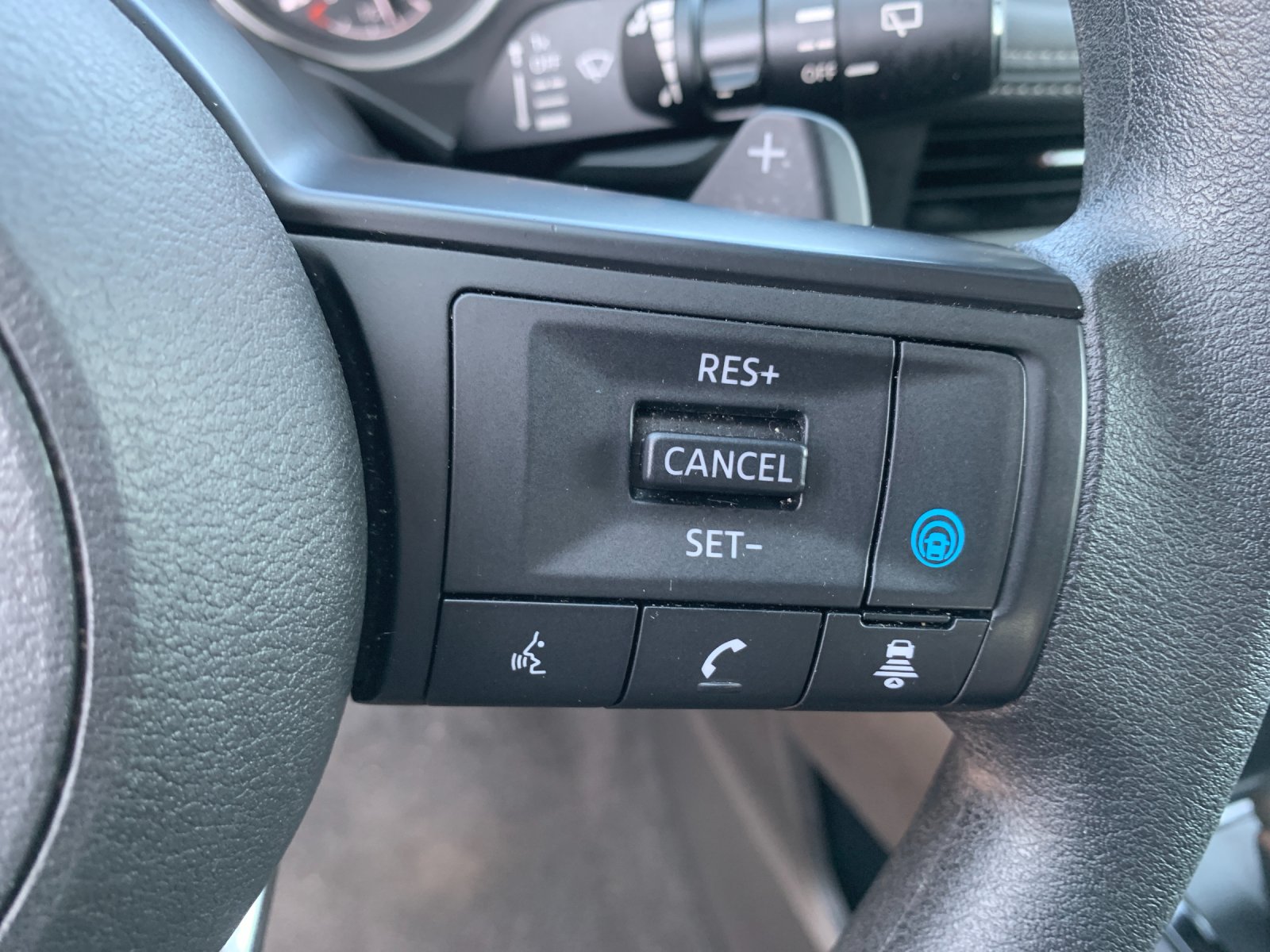 Used 2024 Gray Nissan SV image 30