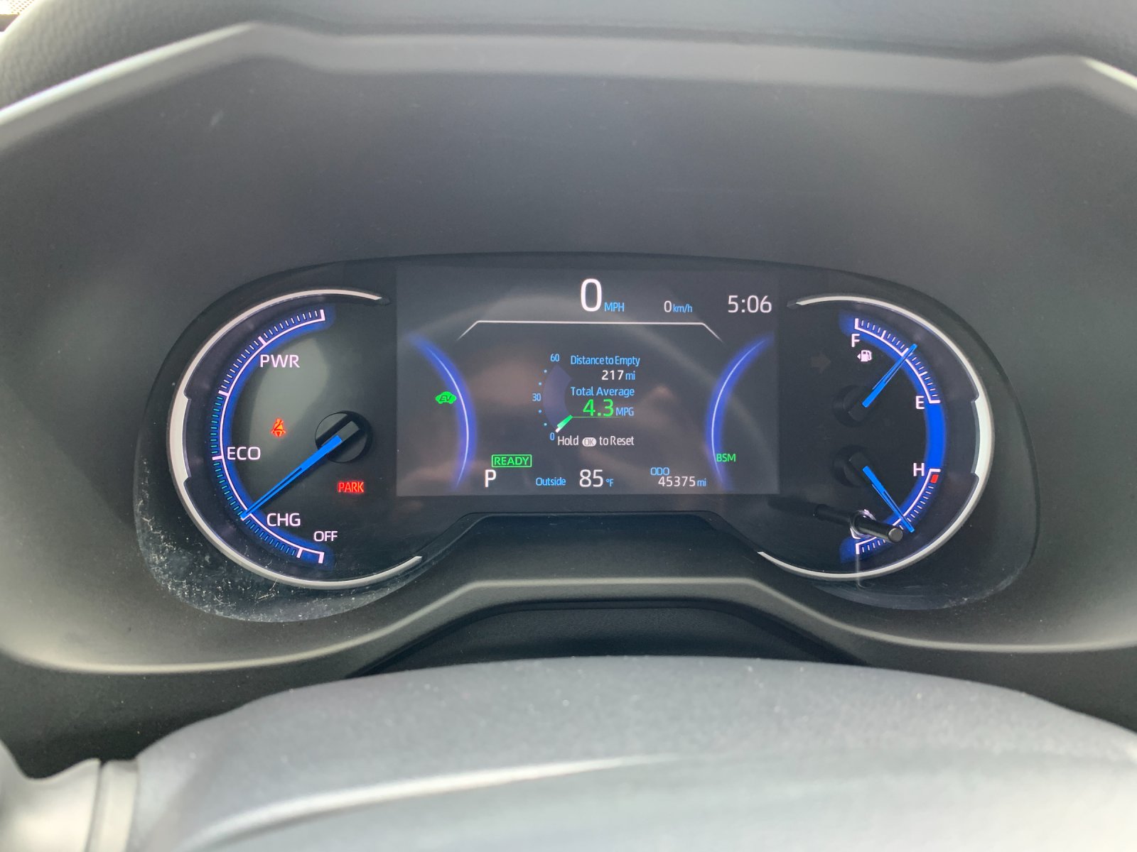 Certified Used 2024 Gray Toyota XLE image 28