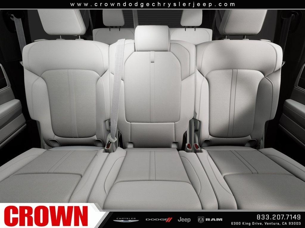 New 2026 Bright White Clear-Coat Exterior Paint Jeep Summit Obsidian image 15