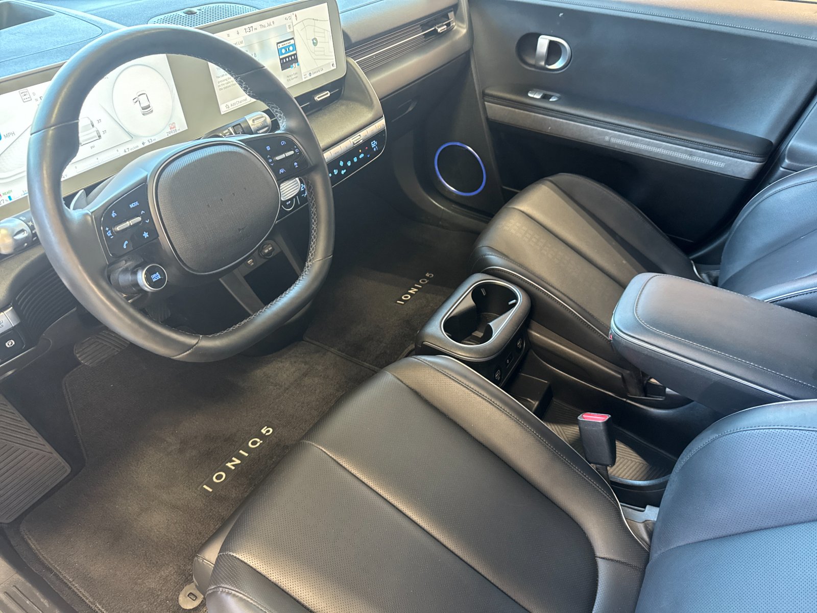 Used 2024 Blue Hyundai Limited image 9