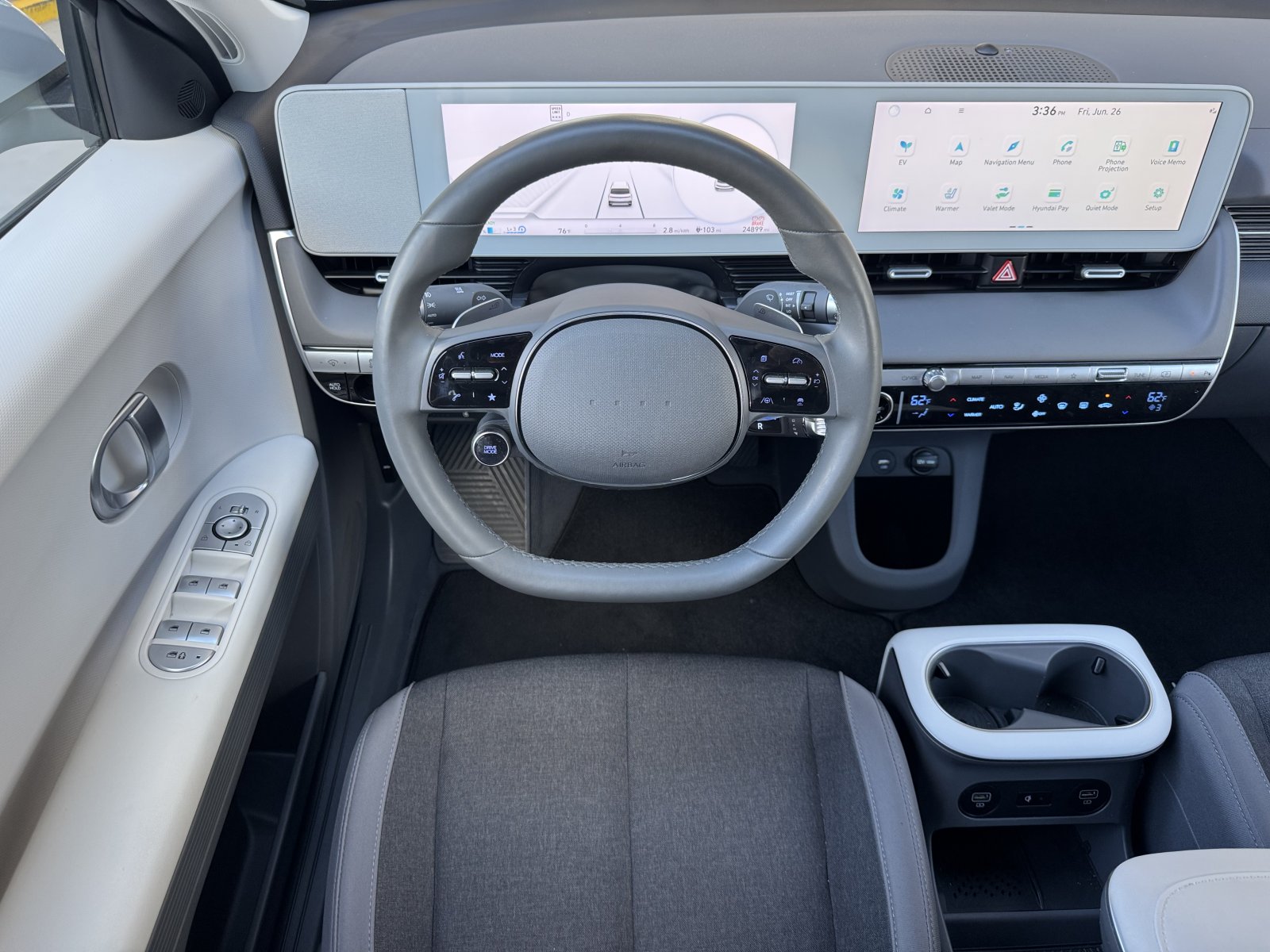 Used 2024 Gray Hyundai SEL image 13