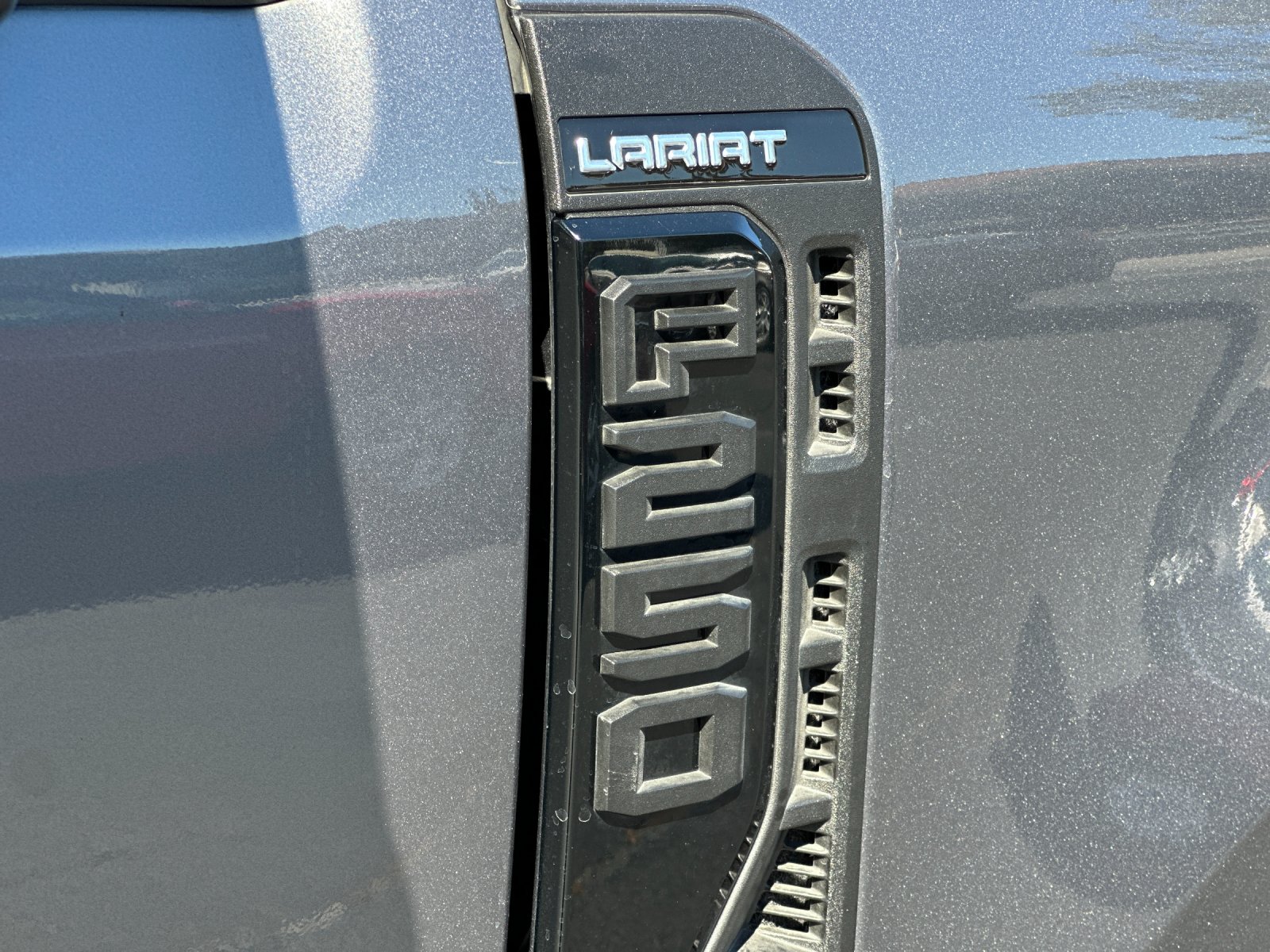Used 2024 Gray Ford Lariat image 25