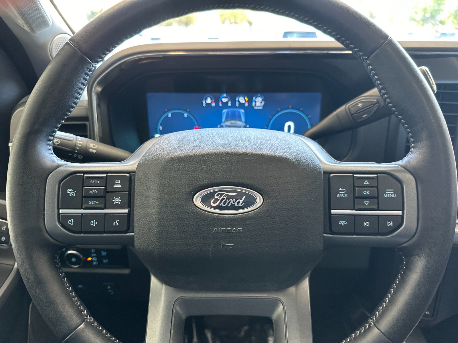 Used 2024 Gray Ford Lariat image 22