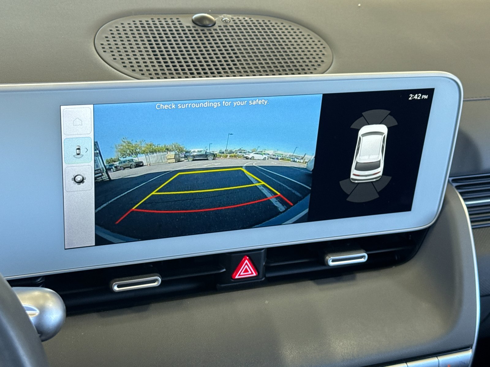 Used 2024 Gray Hyundai SEL image 19