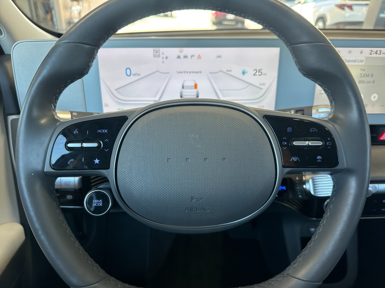 Used 2024 Gray Hyundai SEL image 23