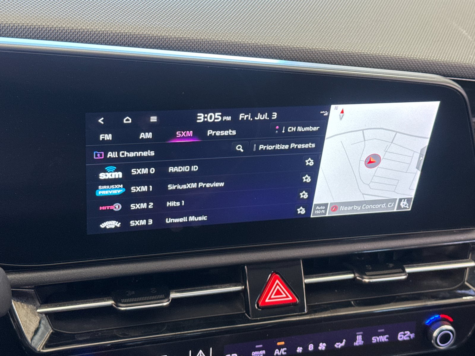 Used 2023 Blue Kia Wind image 17